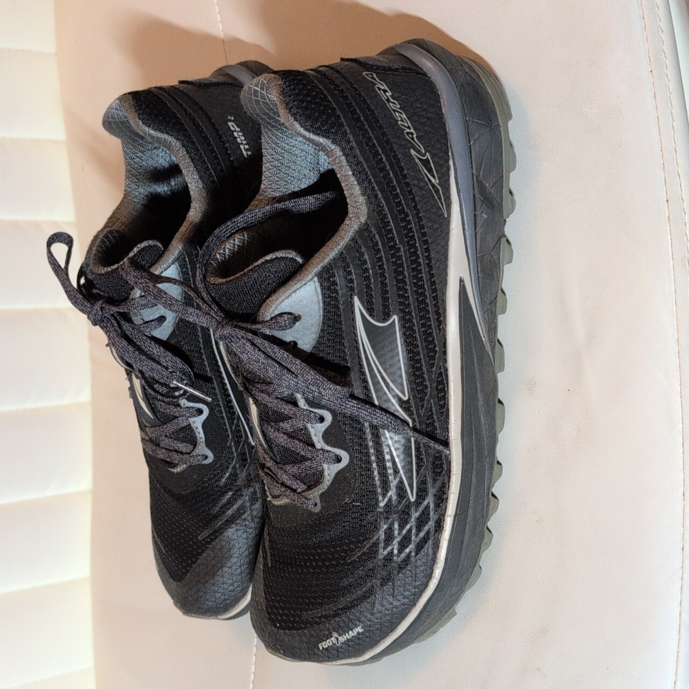 Altra Timp 2 Sneakers Mens Size 8.5 Black  Running Shoes Athletic Lace Up.